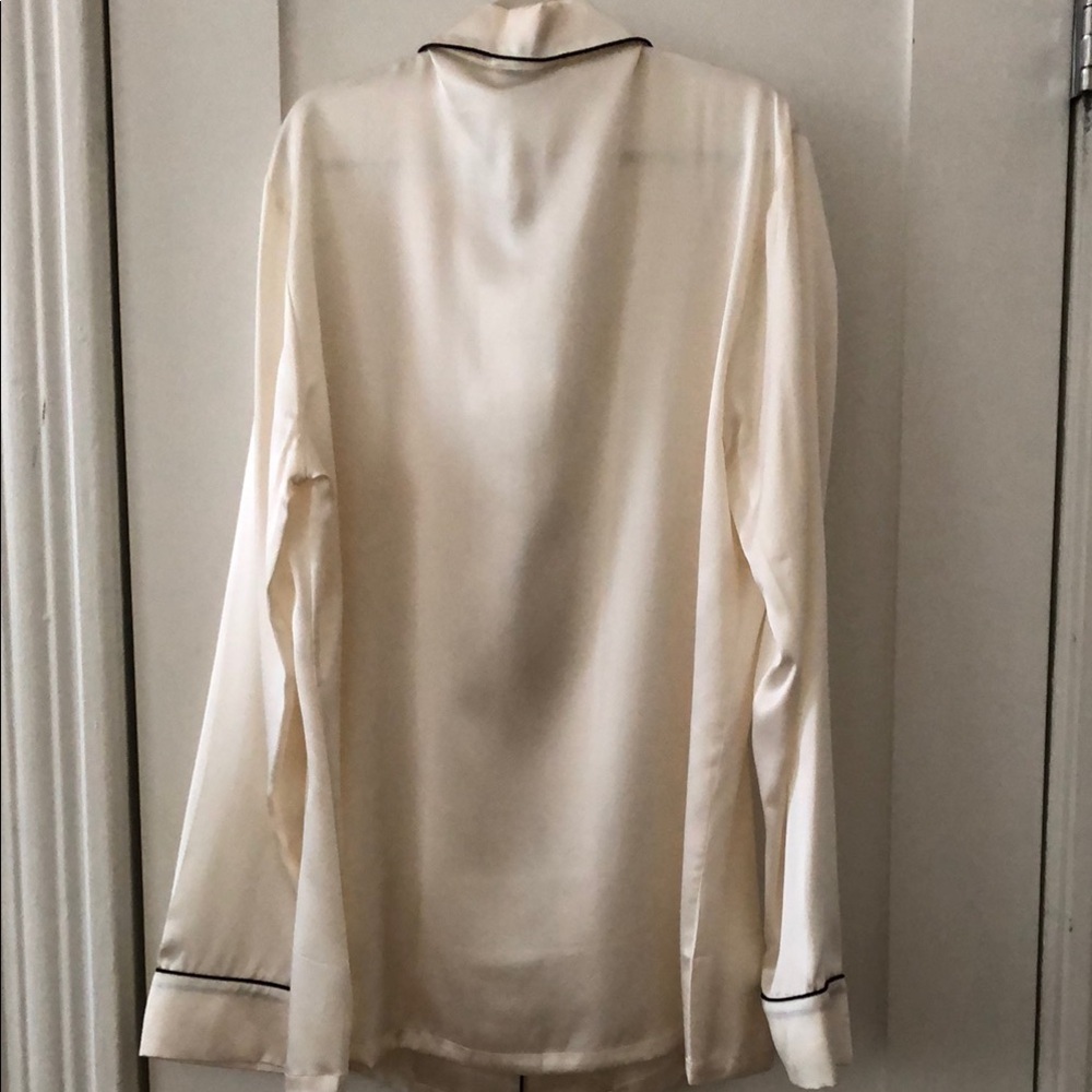 NWT Ginia Cream Silk Pajama Top - Picture 4 of 16